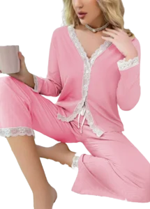 بيجامه حريمى ساده بزراير بينك