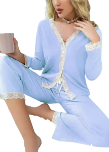 بيجامه حريمى ساده بزراير لبني
