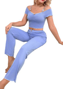 بيجامة حريمي صيفي لبني