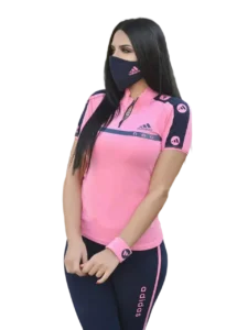 بجامة وان سايز للعيد بينك