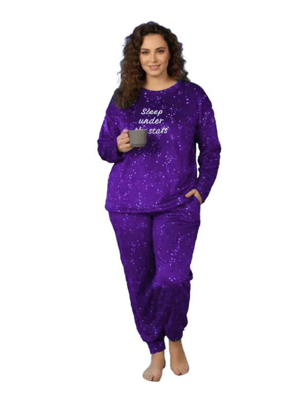 بجامة موديل فرنسي قطيفة كود 960