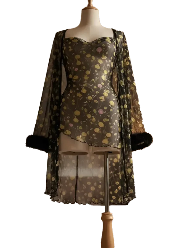 هدوم بنات – أفضل معرض تجهيز عرائس في مصر بيبي دول بروب شفاف كود 11122